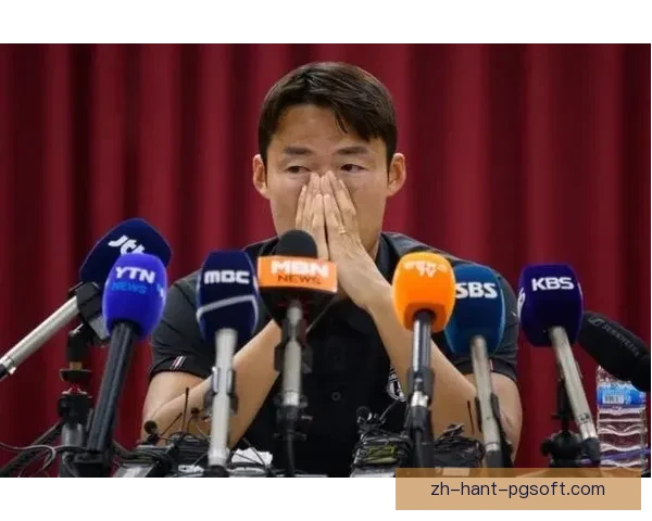 孙准浩回韩国否认假球指控新闻发布会现场泪洒讲述心声